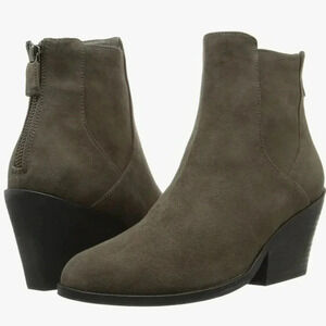 Eileen Fisher Peer-Su Ankle Bootie